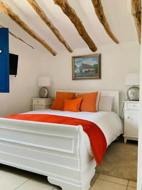 Casa Lucia Bed & Breakfast Caniles