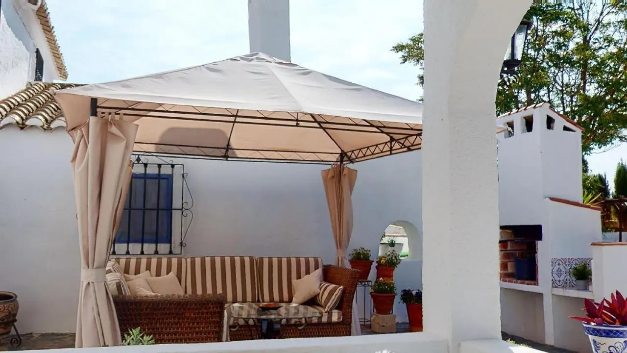 Casa Lucia Bed & Breakfast Caniles